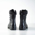 Pair of black Samelin Winter Utopia winter boots viewed from the rear
